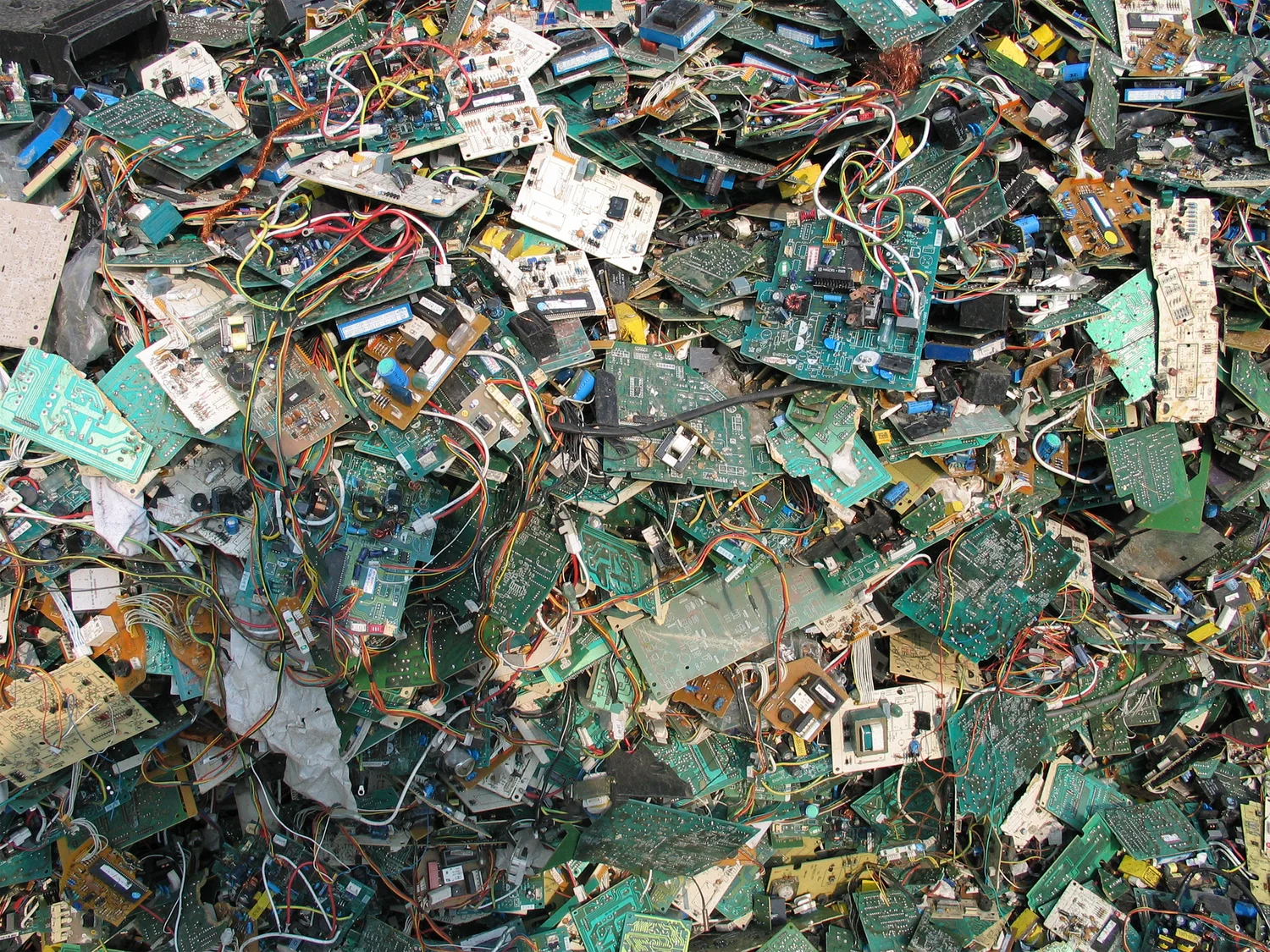 Are Electronic Toys E Waste: Uncovering Hidden Environmental Risks