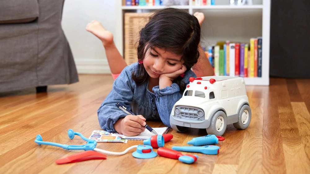Why Pretend Play Toys Help 7 Year Olds Thrive