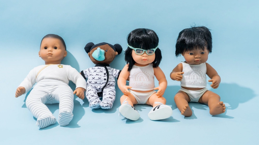 Best Dolls for 4 Year Olds: Discover Joyful Playtime Companions