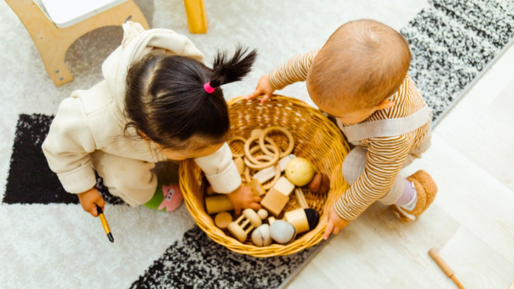 Why Creative Toys Help 0 Year Olds: Boost Development